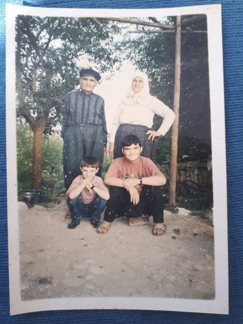 ÖLECEKSİN   DEDİLER  BEN YENİDEN    DOĞDUM