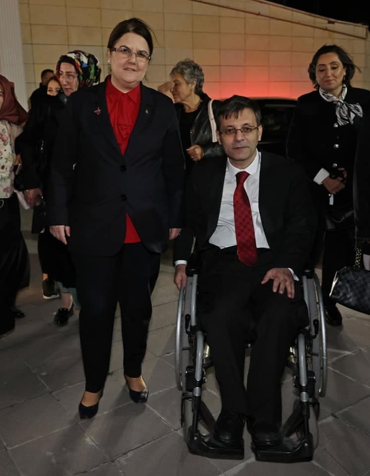 GÖKALP BAKAN YANIK'I BİLGİLENDİRDİ