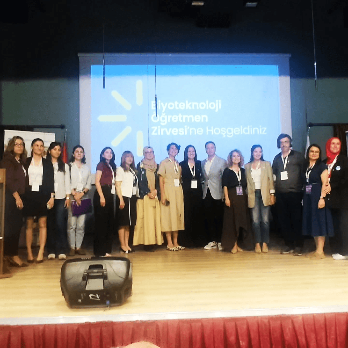 Öner Biyoteknoloji Öğretmen Zirvesinde