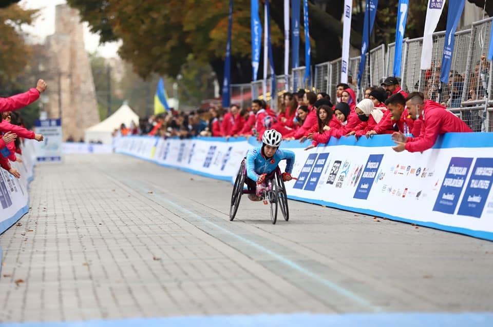 ENGELSİZ ŞAHSİYETLER-49